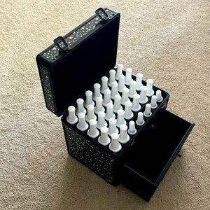 Nail polish organizer